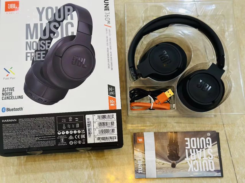 JBL TUNE 760 NC